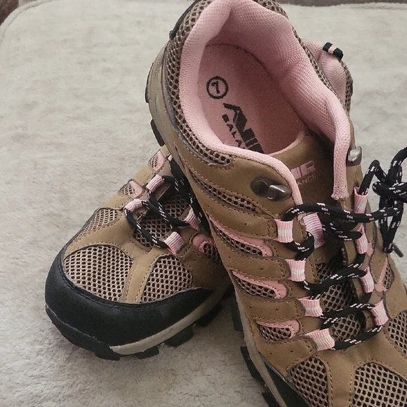 Air Balance Tan and Pink Athletic Shoes - Picture 3 of 7